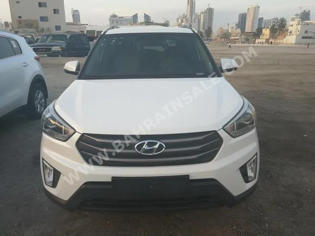 Hyundai  creta  2017  SUV  Automatic  4  0  FWD  White  Gasoline