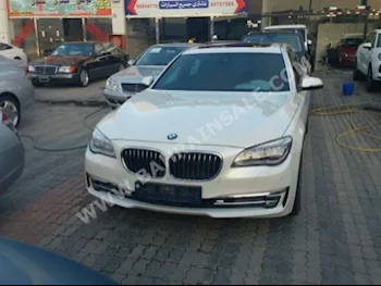 بي ام دبليو  الفئة - السابعة  730 Li  2014  سيدان  اتوماتك  8  70,000  دفع خلفي  أبيض  بنزين