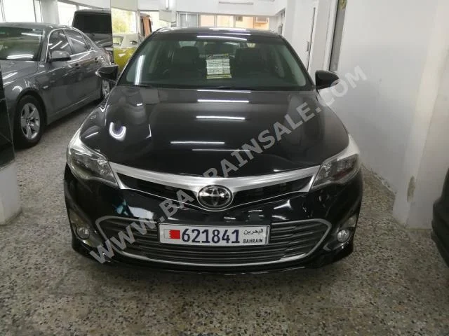 Toyota  Avalon  Limited  2013  Sedan  Automatic  6  117,000  FWD  Black  Gasoline
