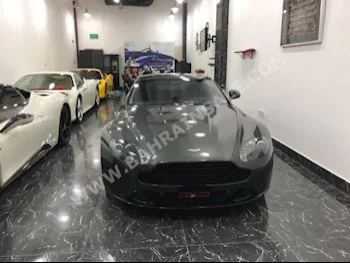 Aston Martin  Vantage  S  2012  Coupe / Sport  Automatic  6  64,000  4WD  Gray  Gasoline