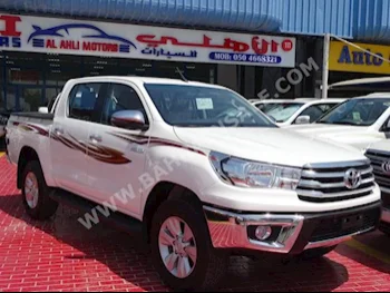 Toyota  Hilux  2018  Pick Up  Manual  4  0  4WD  White  Gasoline