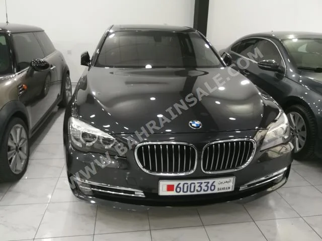 بي ام دبليو  الفئة - السابعة  740 Li  2013  سيدان  اتوماتك  6  36,000  دفع خلفي  بنزين