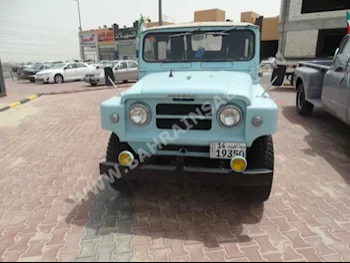 Nissan  Patrol  1976  SUV  Manual  6  59,000  4WD  Blue  Gasoline