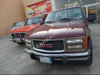 GMC  Sierra  SLE  1997  Pick Up  Manual  8  360,000  4WD  Dark Red  Gasoline