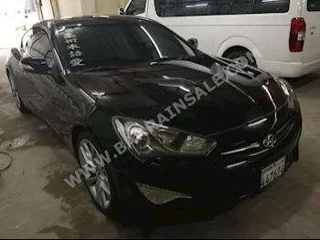 Hyundai  Genesis  Coupe  2013  Coupe / Sport  Automatic  6  85,000  FWD  Black  Gasoline