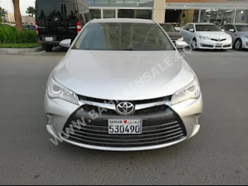 Toyota  Camry  GL  2016  Sedan  Automatic  4  30,000  FWD  Silver  Gasoline