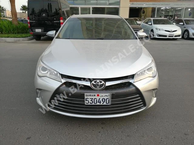 Toyota  Camry  GL  2016  Sedan  Automatic  4  30,000  FWD  Silver  Gasoline