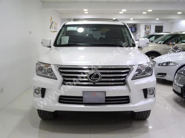 Lexus  LX  570  2012  SUV  Automatic  8  15,000  4WD  White  Gasoline