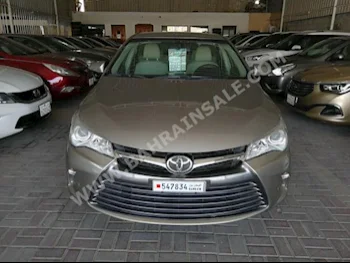 Toyota  Camry  2016  Sedan  Automatic  4  37,000  FWD  Gold  Gasoline