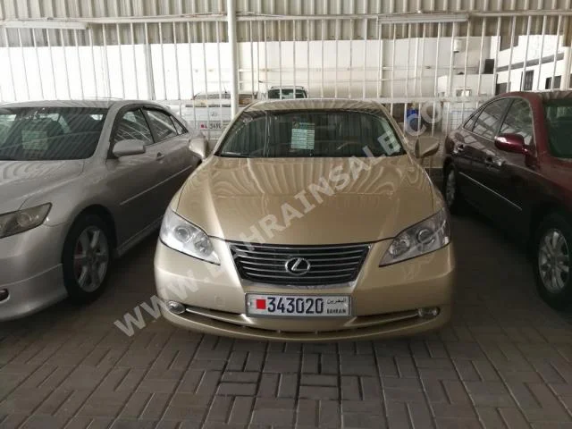 Lexus  ES  350  2007  Sedan  Automatic  6  136,000  FWD  Gold  Gasoline