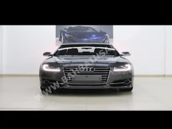 Audi  S  8  2015  Sedan  Automatic  8  26,000  RWD  Gray  Gasoline