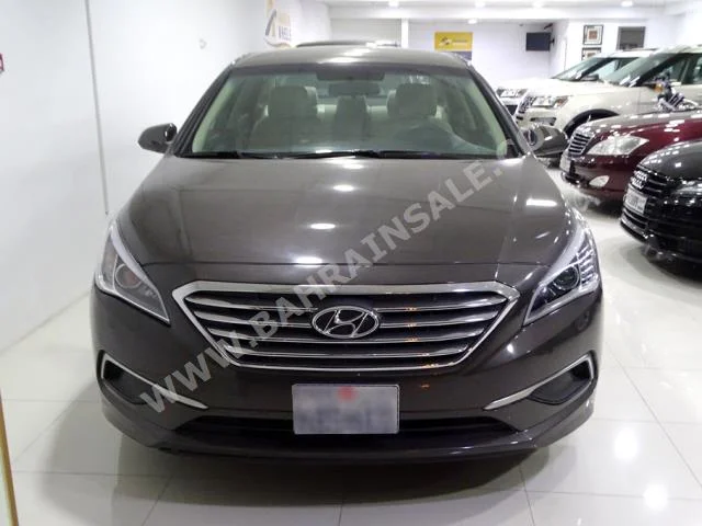 Hyundai  Sonata  2017  Sedan  Automatic  4  15,000  FWD  Brown  Gasoline