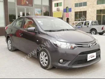 Toyota  Yaris  2015  Sedan  Automatic  4  94,000  FWD  Gray  Gasoline