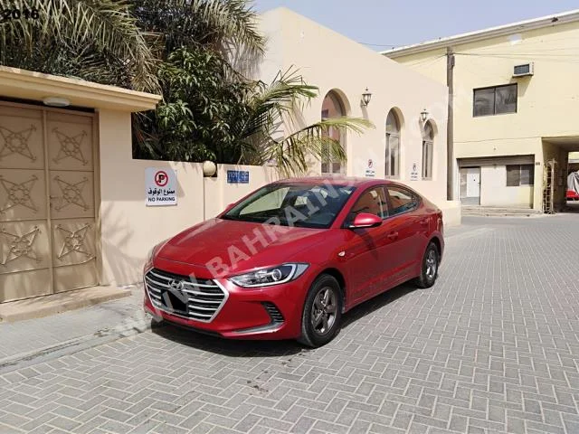 هيونداي  النترا  2017  سيدان  اتوماتك  4  64,000  دفع أمامي  أحمر  بنزين