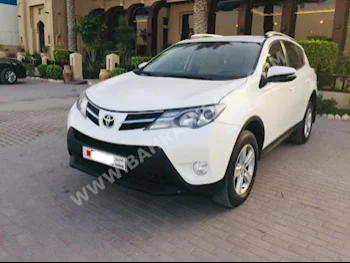 Toyota  Rav 4  2013  SUV  Automatic  4  72,000  FWD  White  Gasoline