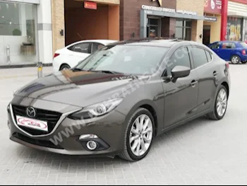 Mazda  Mazda 3  2016  Sedan  Automatic  4  29,000  FWD  Gray  Gasoline