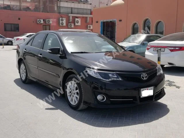Toyota  Camry  GLX  2012  Sedan  Automatic  4  120,000  FWD  Black  Gasoline