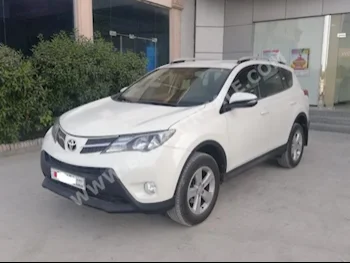 Toyota  Rav 4  2013  SUV  Automatic  4  72,000  FWD  White  Gasoline
