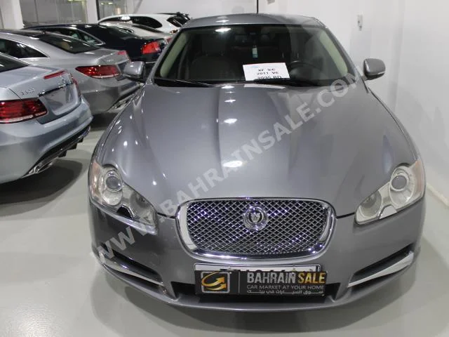 Jaguar  XF  2011  Sedan  Automatic  6  93,000  RWD  Gray  Gasoline