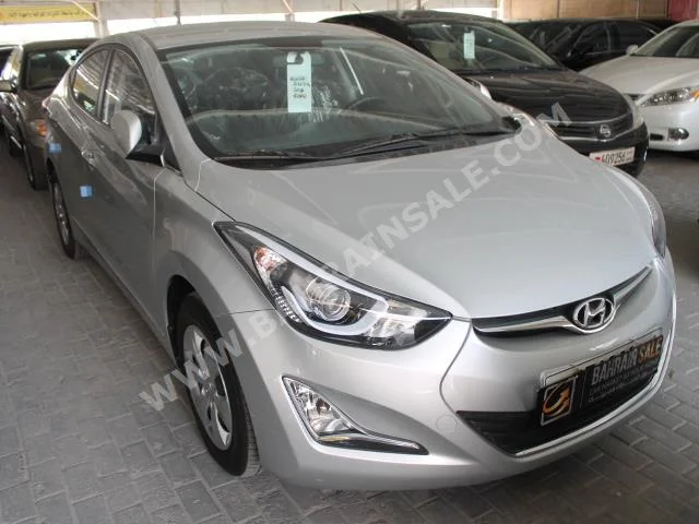 Hyundai  Elantra  2016  Sedan  Automatic  4  5,000  FWD  Silver  Gasoline