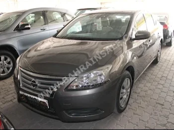 Nissan  Sentra  2013  Sedan  Automatic  4  65,000  FWD  Gray  Gasoline