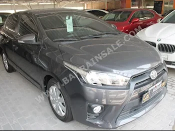 Toyota  Yaris  2016  Coupe / Sport  Automatic  4  15,000  FWD  Gray  Gasoline