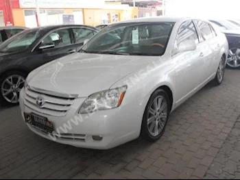 Toyota  Avalon  Limited  2007  Sedan  Automatic  6  214,000  FWD  White  Gasoline