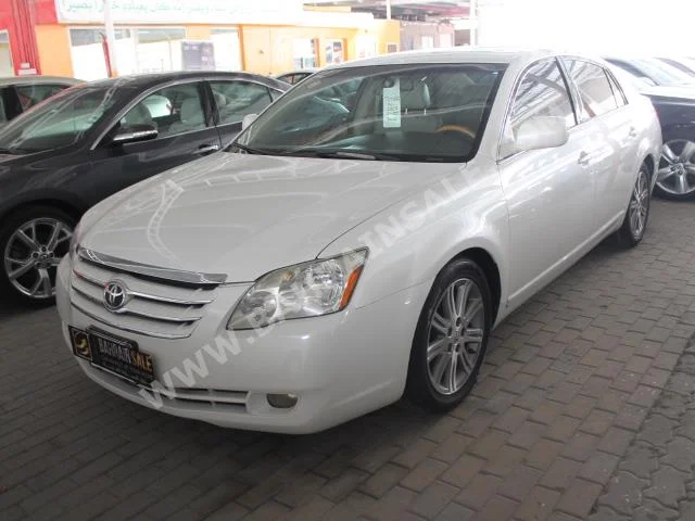 Toyota  Avalon  Limited  2007  Sedan  Automatic  6  214,000  FWD  White  Gasoline