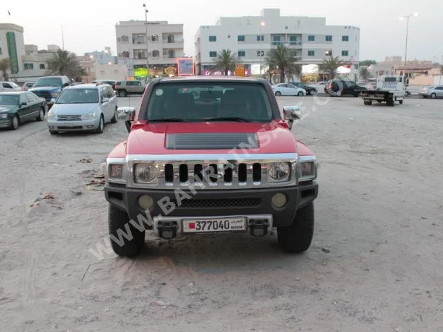 Hummer  H3  2009  SUV  Automatic  5  126,000  4WD  Red  Gasoline