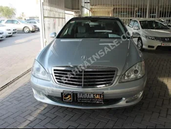 Mercedes-Benz  S-Class  350  2008  Sedan  Automatic  6  107,000  RWD  Silver  Gasoline