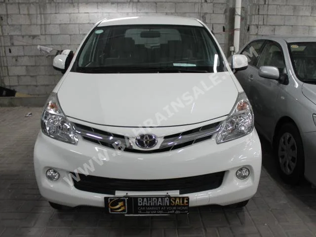 Toyota  Avanza  2015  Van / Bus  Automatic  4  12,000  FWD  White  Gasoline