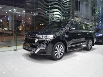 Toyota  Land Cruiser  VXS  2021  SUV  Automatic  8  0  4WD  Black  Gasoline
