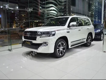 Toyota  Land Cruiser  GXR  2021  SUV  Automatic  8  0  4WD  White  Gasoline