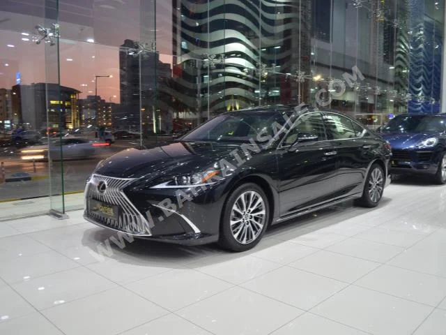 Lexus  ES  350  2021  Sedan  Automatic  6  0  RWD  Black  Gasoline