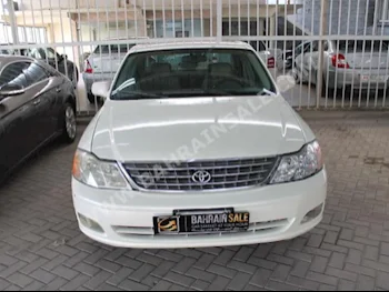 Toyota  Avalon  XLE  2004  Sedan  Automatic  6  209,000  FWD  White  Gasoline
