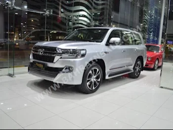 Toyota  Land Cruiser  GXR  2021  SUV  Automatic  8  0  4WD  Silver  Gasoline