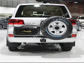 Toyota  Land Cruiser  GXR  2021  SUV  Automatic  6  0  4WD  White  Gasoline