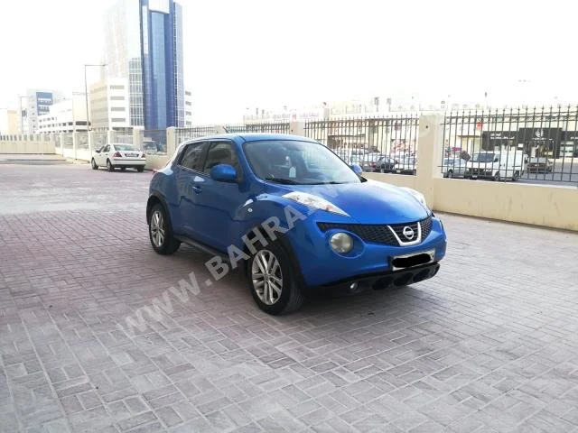 نيسان  جوك  توربو  2012  هاتشباك  اتوماتك  4  75,000  دفع أمامي  ازرق  بنزين