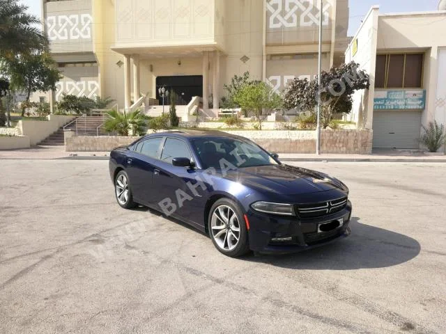 دودج  تشارجر  ار تي  2015  سيدان  اتوماتك  8  99,600  دفع خلفي  ازرق  بنزين