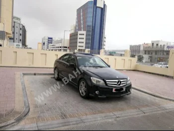 مرسيدس - بنز  سي - كلاس  280  2009  سيدان  اتوماتك  6  82,000  دفع خلفي  أسود  بنزين