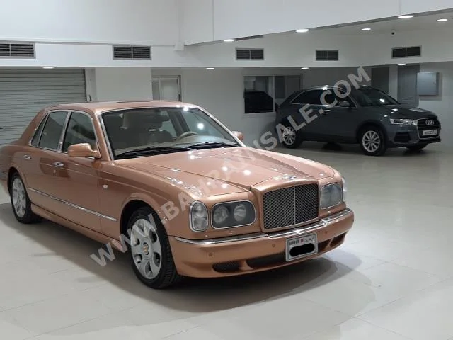 بنتلي  أرناج  2002  سيدان  اتوماتك  8  54,000  دفع كلي مستمر  ذهبي  بنزين