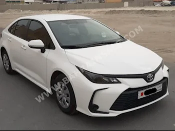 تويوتا  كورولا  اكس ال اي  2020  سيدان  اتوماتك  4  8,000  دفع أمامي  أبيض  بنزين