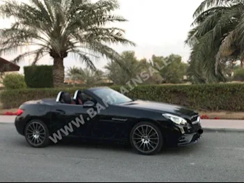 مرسيدس - بنز  اس ال سي  200  2018  كشف  اتوماتك  4  56,800  دفع أمامي  أسود  بنزين