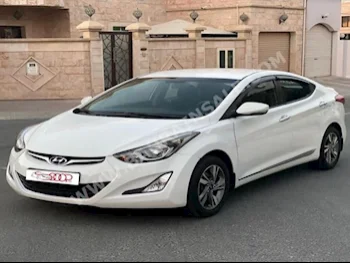 Hyundai  Elantra  2015  Sedan  Automatic  4  100,000  FWD  White  Gasoline