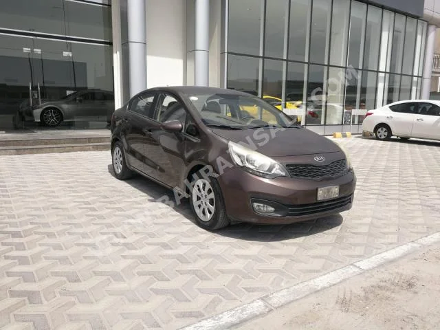 كيا  ريو  2014  سيدان  اتوماتك  4  62,800  دفع أمامي  بني  بنزين