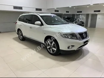 نيسان  باثفايندر  اس في  2015  اس يو في  اتوماتك  6  96,800  دفع رباعي  أبيض  بنزين