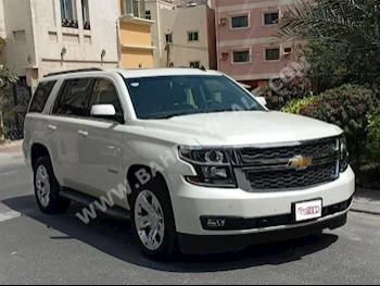 شفروليه  تاهو  ال تي  2015  فان \ باص  اتوماتك  8  80,000  دفع رباعي  أبيض لؤلؤي  بنزين