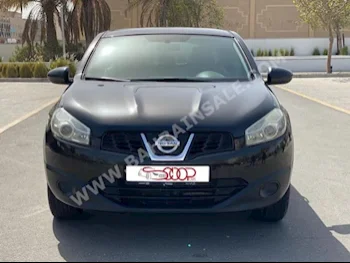 Nissan  Qashqai  2013  Sedan  Automatic  4  173,000  FWD  Black  Gasoline