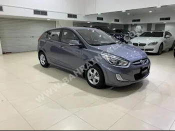 هيونداي  اكسنت  1.6  2018  هاتشباك  اتوماتك  4  65,600  دفع أمامي  رمادي  بنزين
