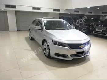 Chevrolet  Impala  2016  Sedan  Automatic  6  44,600  RWD  Silver  Gasoline